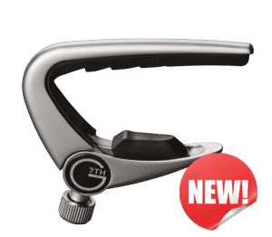 img src="/g7th-capo.jpg" alt=" G7th Newport 12-Strengs Guitar Capo (Sølv) "
