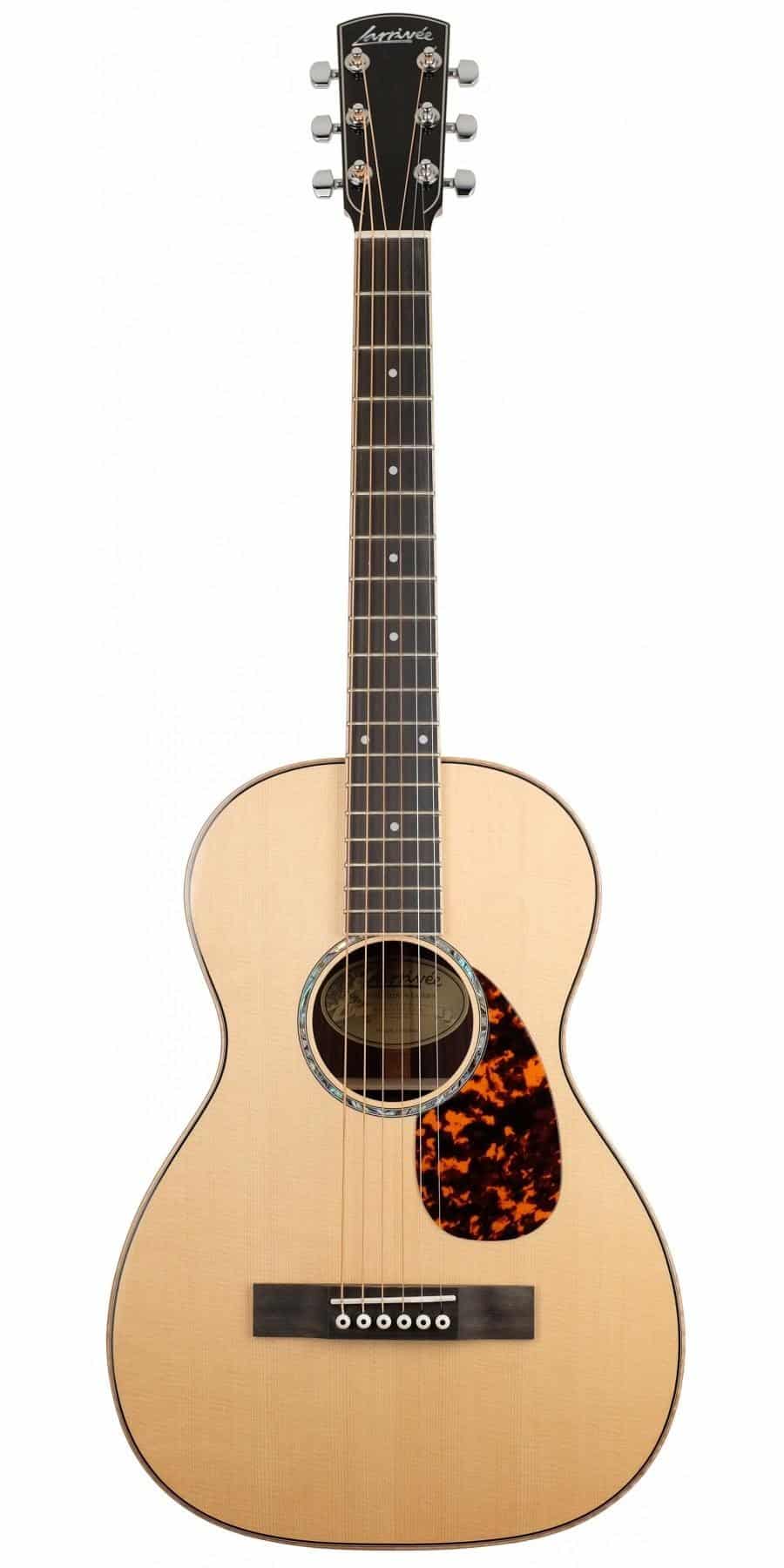 Larrivee P-09 Parlour Rosewood Artist Series Guitar w. Case